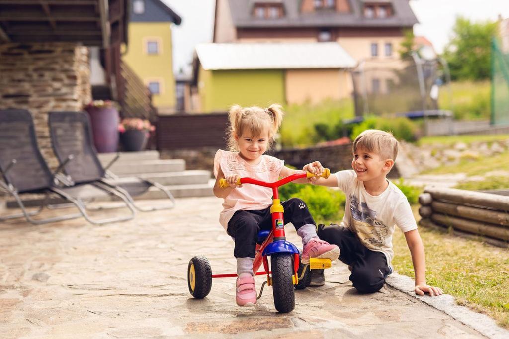 Apartmany Engadin Божи Дар Екстериор снимка